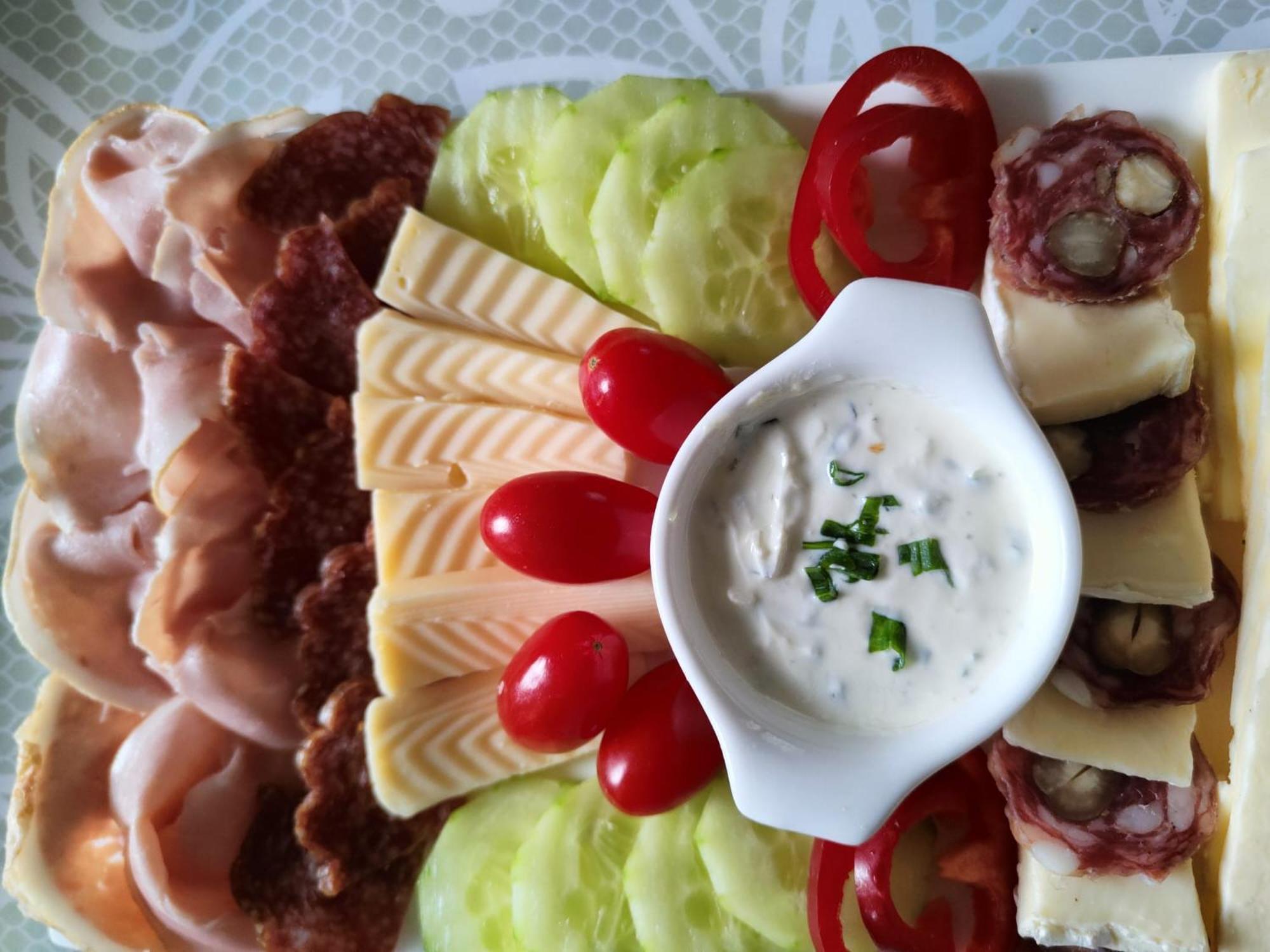 Bed And Breakfast Tvrz Velká Bukovina Dış mekan fotoğraf