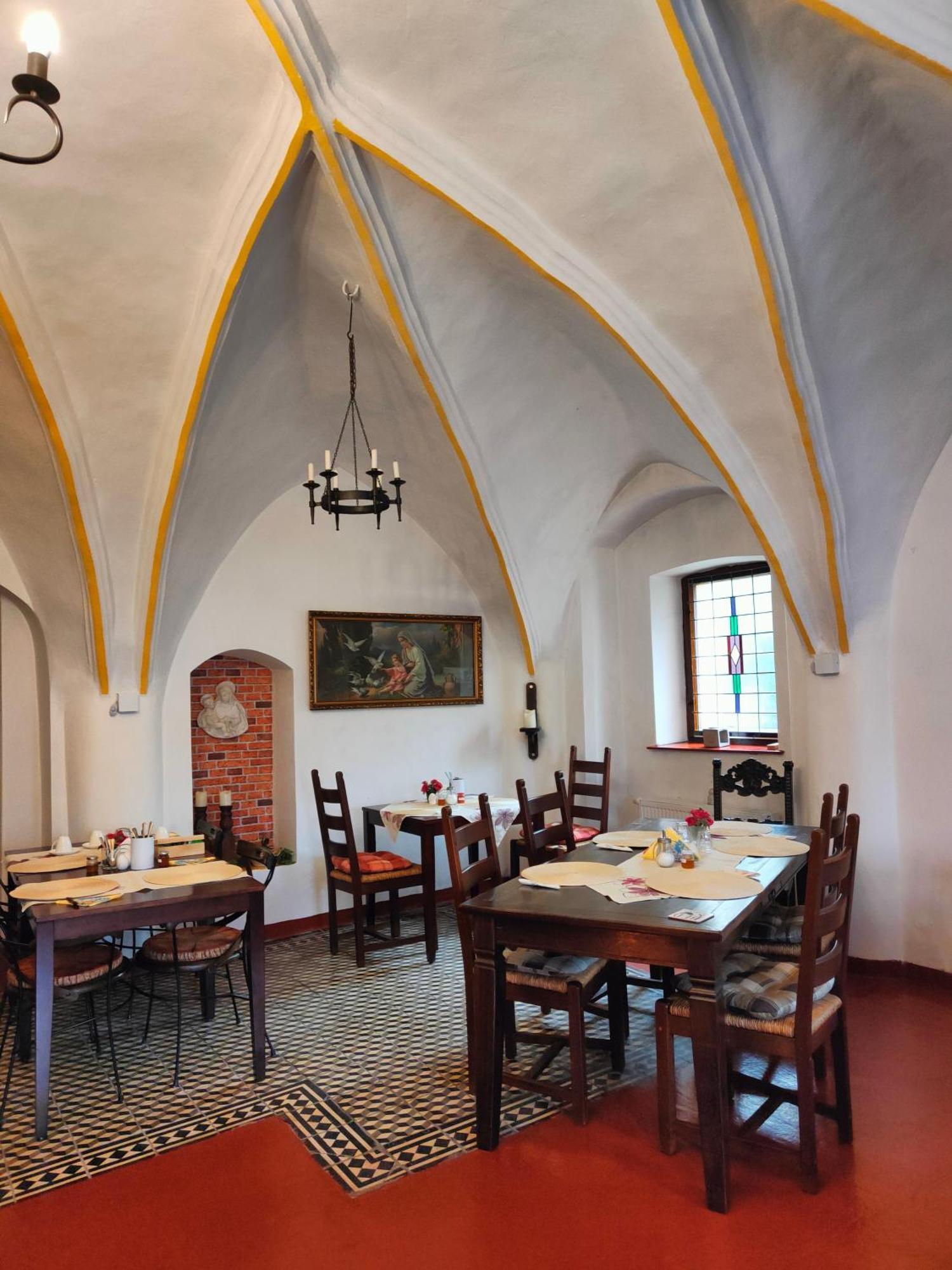 Bed And Breakfast Tvrz Velká Bukovina Dış mekan fotoğraf