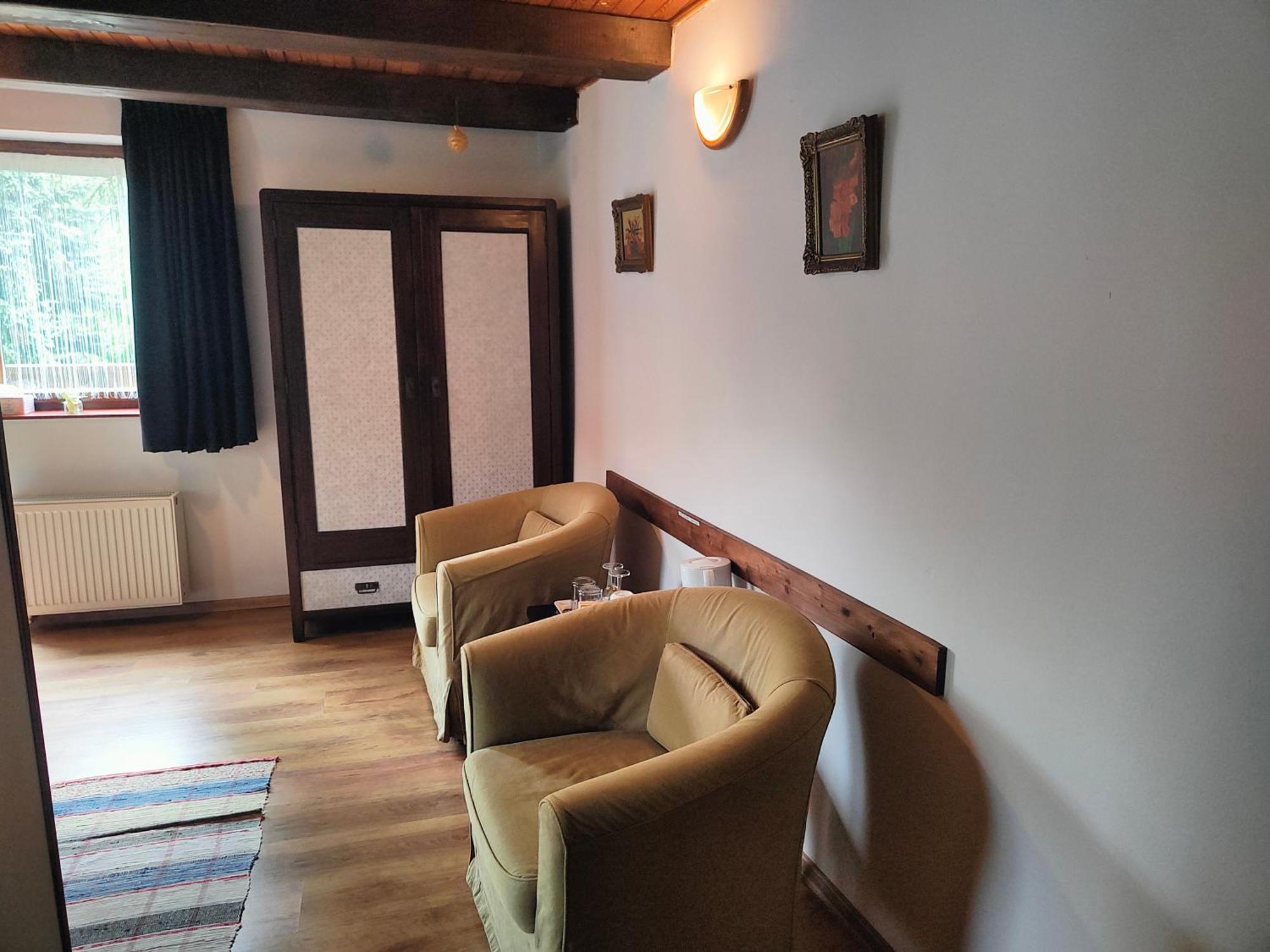 Bed And Breakfast Tvrz Velká Bukovina Dış mekan fotoğraf